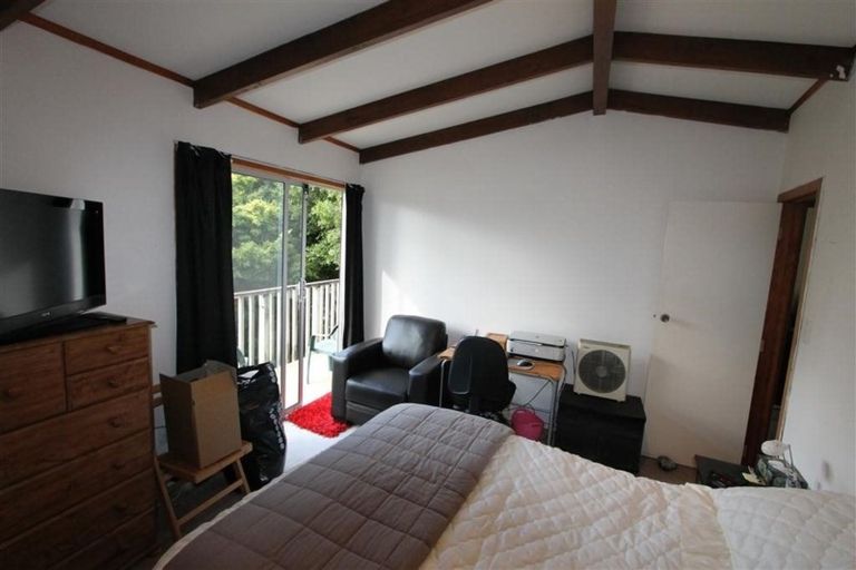 Photo of property in 107 Konini Road, Titirangi, Auckland, 0604
