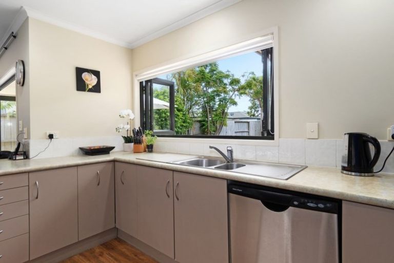 Photo of property in 667 Gloucester Road, Papamoa Beach, Papamoa, 3118