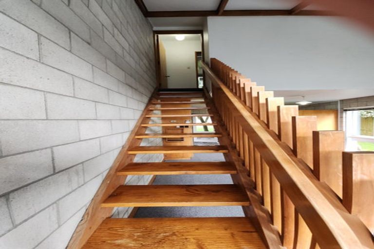 Photo of property in 13u2 May Street, Hamilton East, Hamilton, 3216