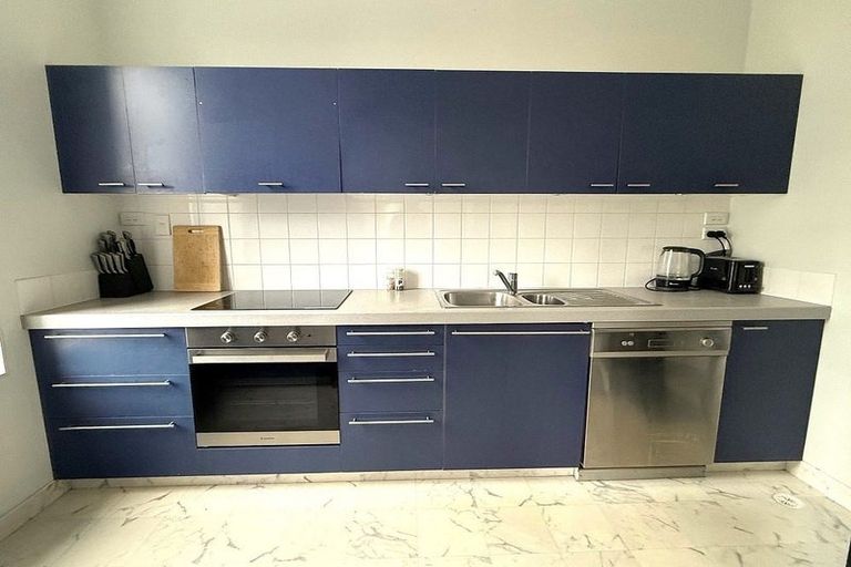 Photo of property in 1/5 Liverpool Street, Dunedin Central, Dunedin, 9016