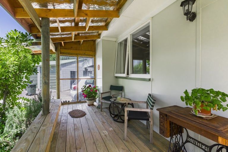 Photo of property in 24a Pourerere Road, Waipawa, 4271