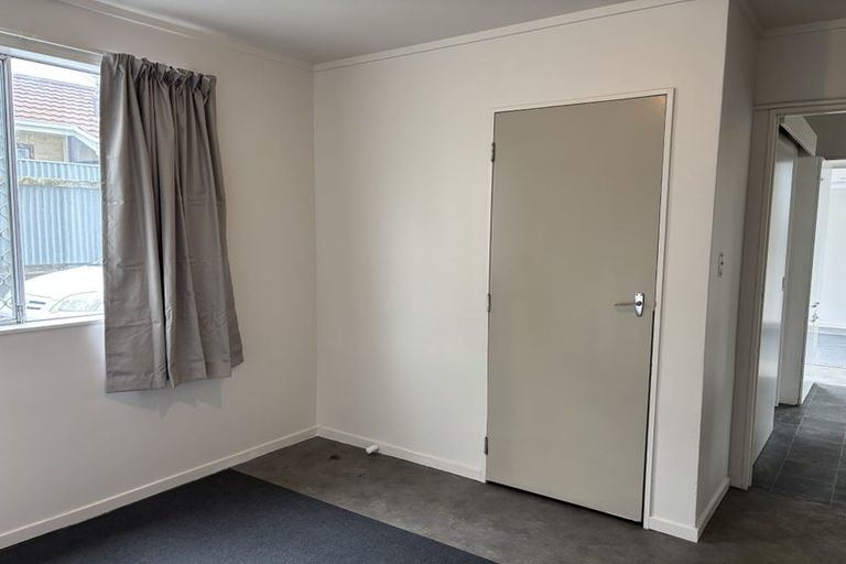 Photo of property in 28b Leighton Avenue, Waiwhetu, Lower Hutt, 5010