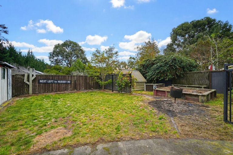Photo of property in 212 Kainga Road, Kainga, Christchurch, 8083