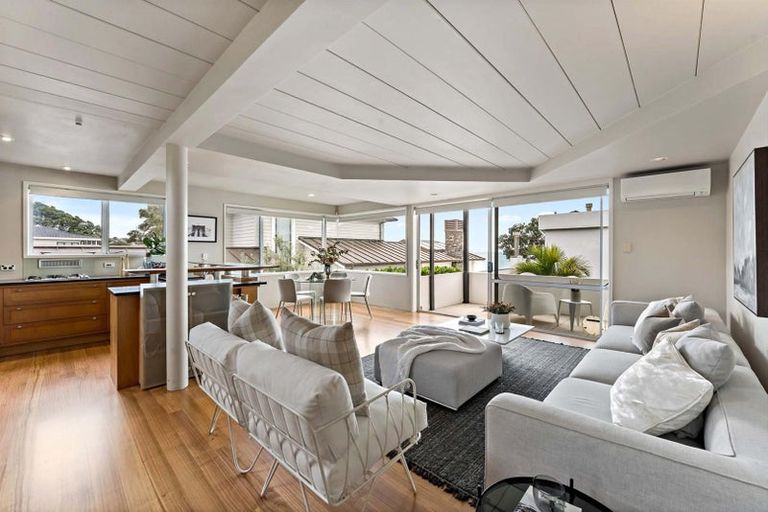 Photo of property in 8a /2 Audrey Road, Takapuna, Auckland, 0620
