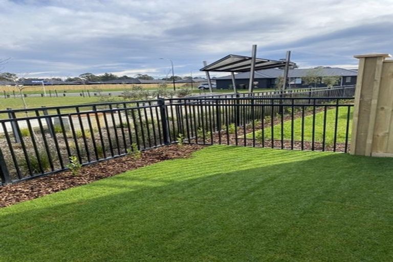 Photo of property in 77 Ridgeway Avenue, Rolleston, 7615