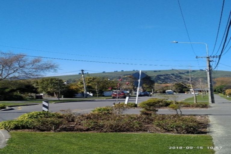 Photo of property in 2/18 Prossers Road, Saint Martins, Christchurch, 8022