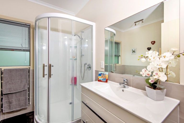 Photo of property in 11 Matirerau Street, Whakatane, 3120