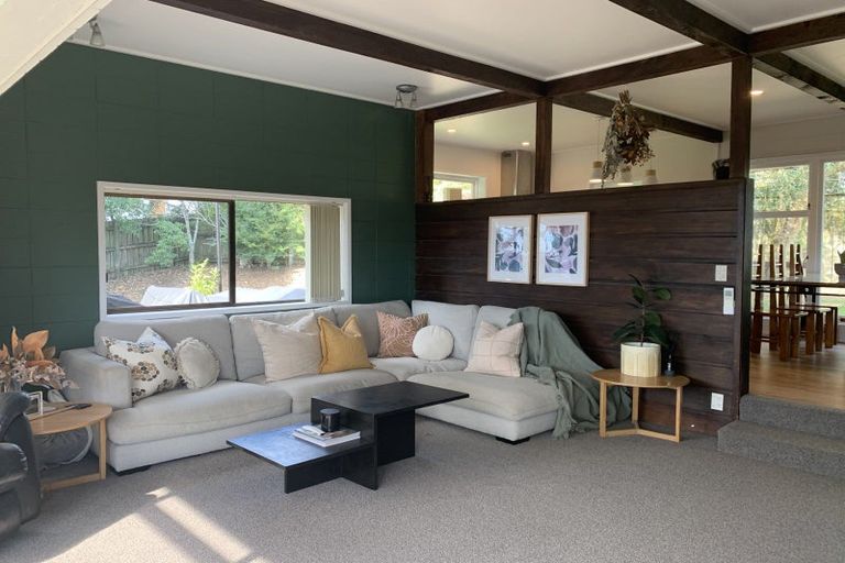 Photo of property in 102 Poaka Avenue, Dinsdale, Hamilton, 3204