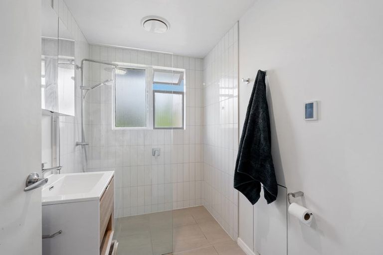Photo of property in 77a Mackenzie Avenue, Woolston, Christchurch, 8023