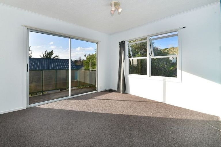 Photo of property in 7 Kaipara Crescent, Helensville, 0800