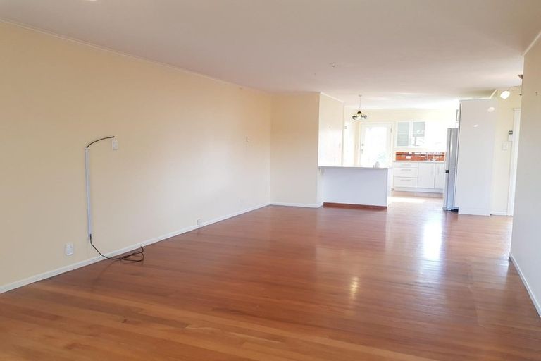 Photo of property in 19 David Street, Bayswater, Auckland, 0622