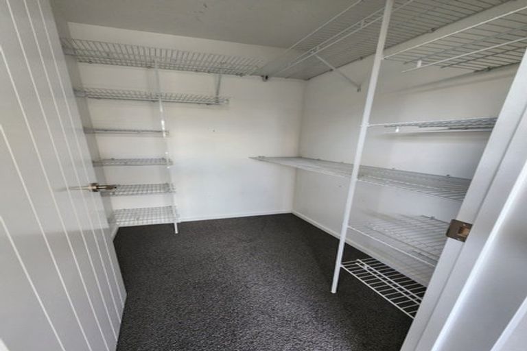 Photo of property in 26 Foresters Crescent, Parklands, Christchurch, 8083