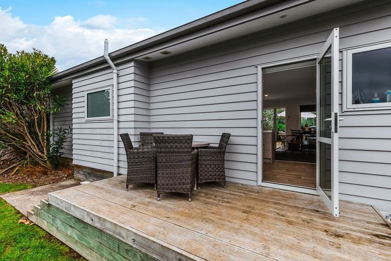 Photo of property in 4 John Norrie Place, Motuoapa, 3382