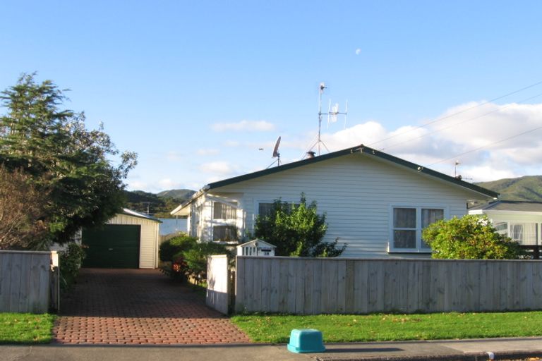 Photo of property in 38 Karamu Crescent, Wainuiomata, Lower Hutt, 5014