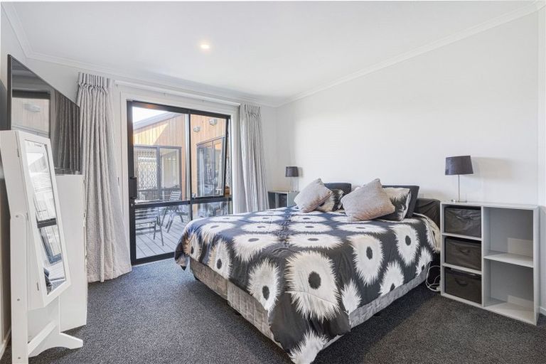 Photo of property in 2 Reuben Avenue, Rolleston, 7615