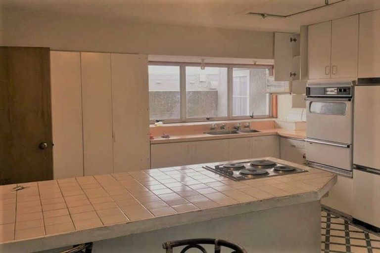 Photo of property in 6- 8 Clyde Road, Upper Riccarton, Christchurch, 8041