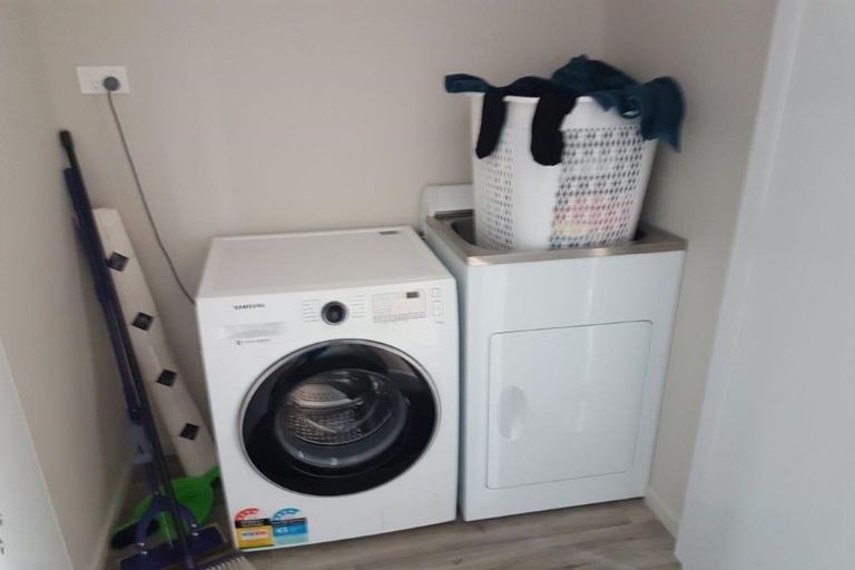 Photo of property in 16u1 May Street, Hamilton East, Hamilton, 3216