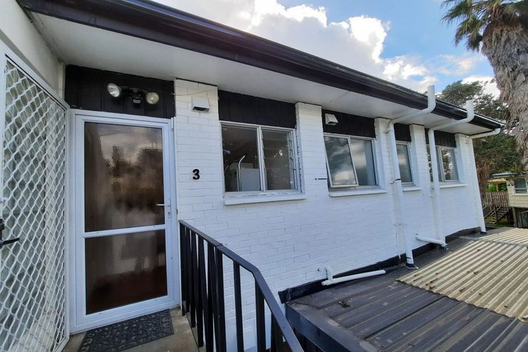 Photo of property in 2/465 Hibiscus Coast Highway, Orewa, 0931