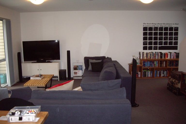 Photo of property in 44u2 Owen Street, Newtown, Wellington, 6021