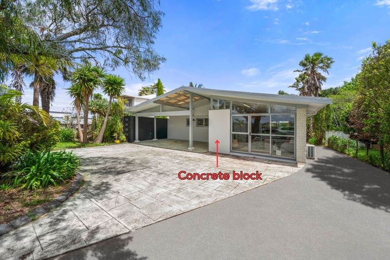 Photo of property in 500 East Coast Road, Windsor Park, Auckland, 0630