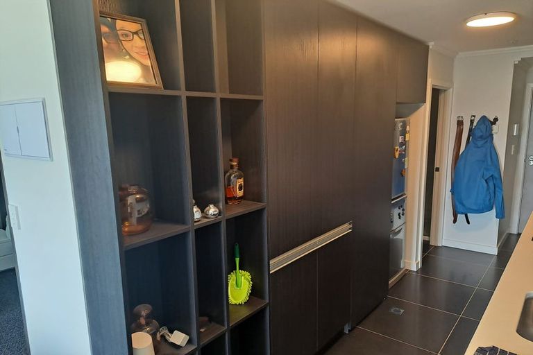 Photo of property in Frame Apartments, 1601/111 Molesworth Street, Thorndon, Wellington, 6011