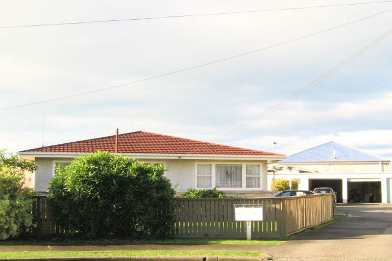 Photo of property in 3/14 Armour Place, Onekawa, Napier, 4110