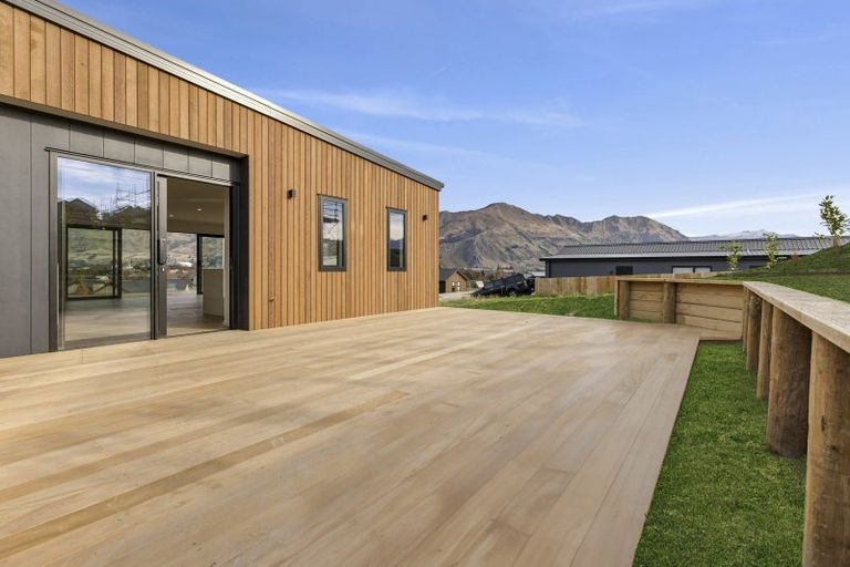 Photo of property in 57 Clearview Street, Wanaka, 9305