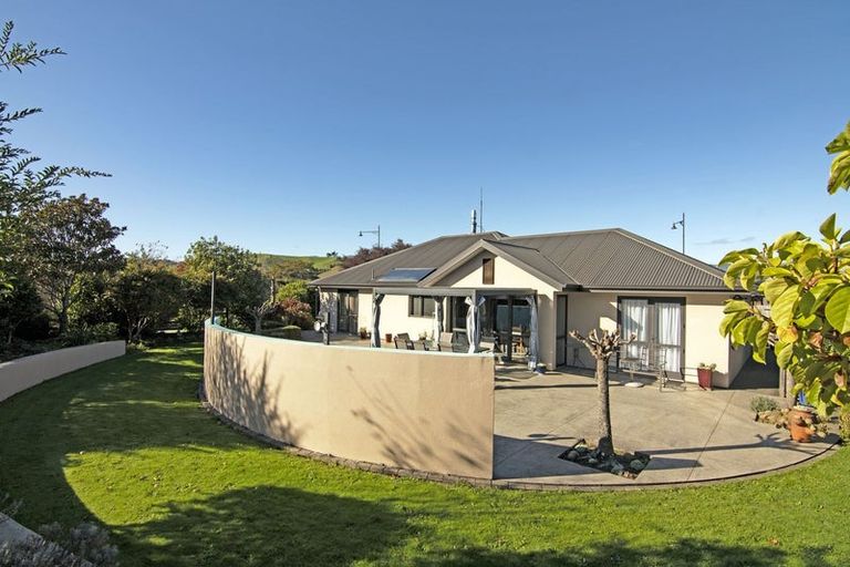 Photo of property in 2 Mccrae Street, Wakefield, 7025
