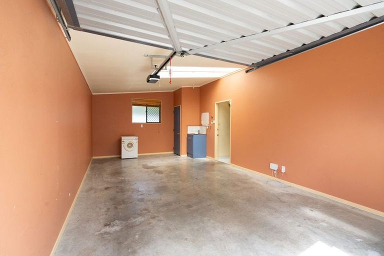 Photo of property in 18a Mckenzie Street, Levin, 5510