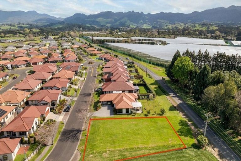 Photo of property in 25 Ballantyne Way, Aongatete, 3178