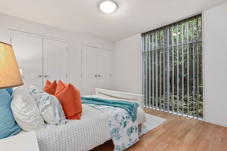 Photo of property in 81 Huia Road, Titirangi, Auckland, 0604