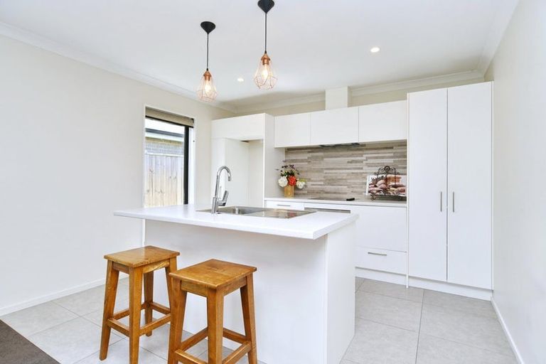 Photo of property in 16 Streamside Terrace, Kaiapoi, 7630