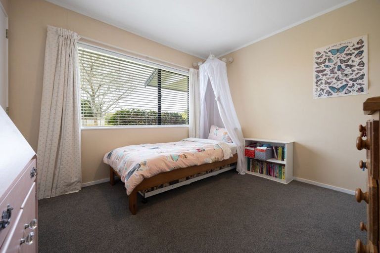 Photo of property in 1 Halcione Close, Flagstaff, Hamilton, 3210