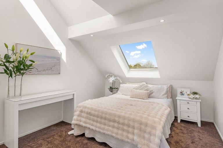 Photo of property in 32b Glandovey Road, Fendalton, Christchurch, 8052