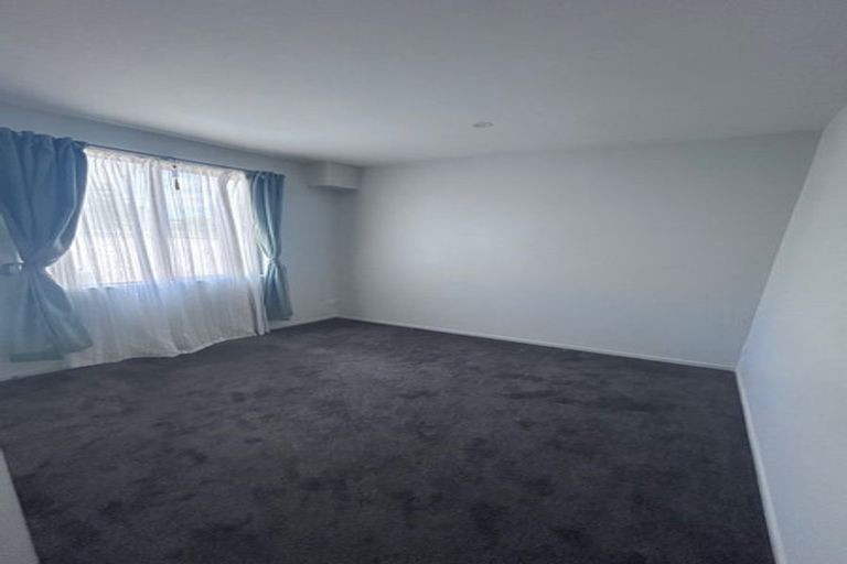Photo of property in 61b Mcleod Road, Te Atatu South, Auckland, 0610
