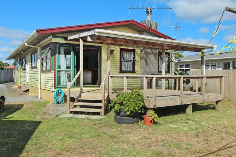 Photo of property in 11 Meadow Park Crescent, Tikipunga, Whangarei, 0112