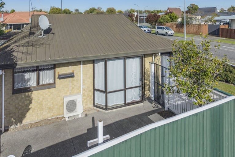 Photo of property in 12b Buss Street, Rangiora, 7400