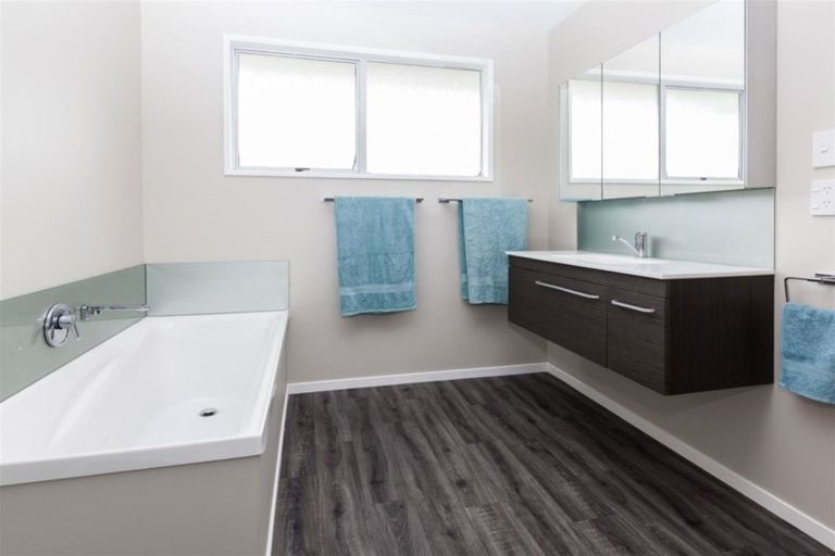 Photo of property in 5 Hussar Place, Hoon Hay, Christchurch, 8025