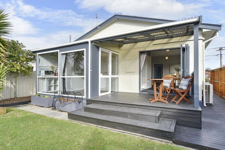 Photo of property in 49 Mackenzie Avenue, Woolston, Christchurch, 8023