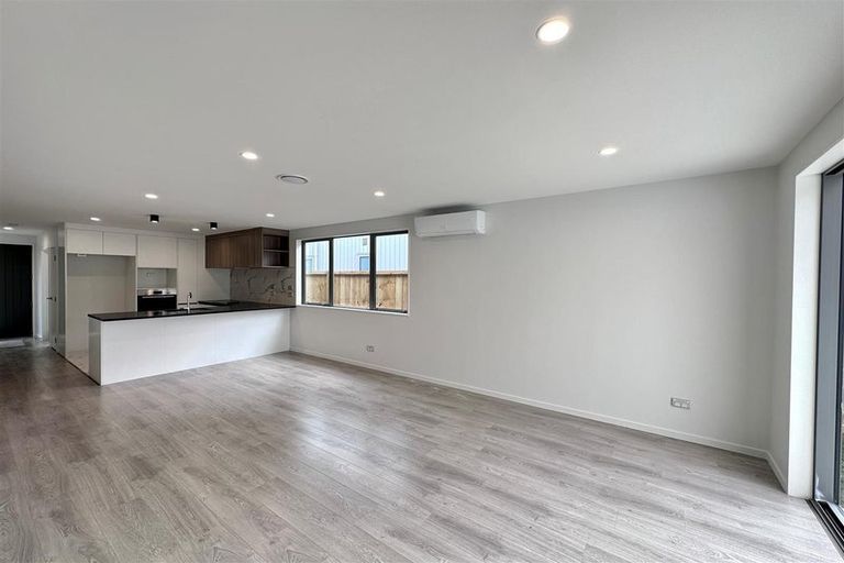 Photo of property in 8 Heihei Street, Papakura, 2110