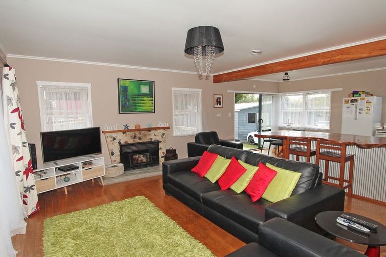 Photo of property in 11 Meadow Park Crescent, Tikipunga, Whangarei, 0112