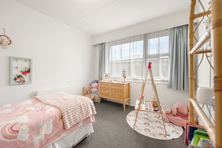 Photo of property in 105 Robertson Street, Gore, 9710