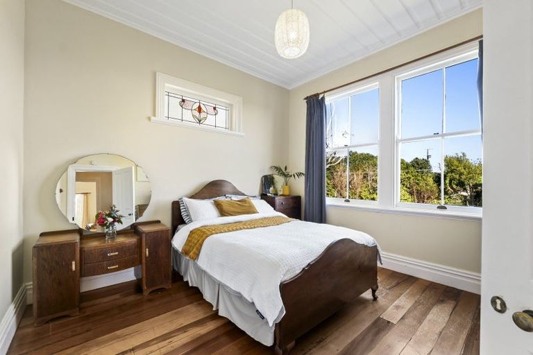 Photo of property in 1017 Main North Road, Onaero, Waitara, 4383