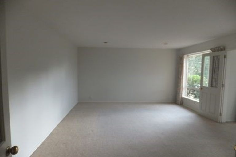 Photo of property in 76 Ravensdale Rise, Westmorland, Christchurch, 8025