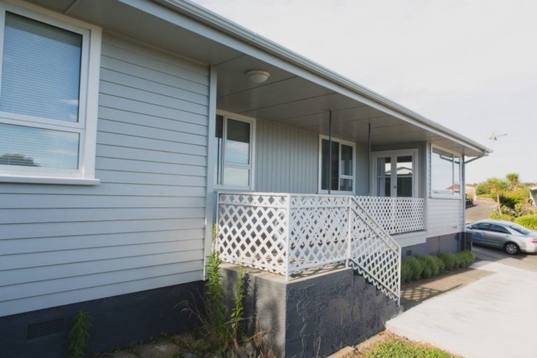 Photo of property in 20 Branscombe Street, Johnsonville, Wellington, 6037