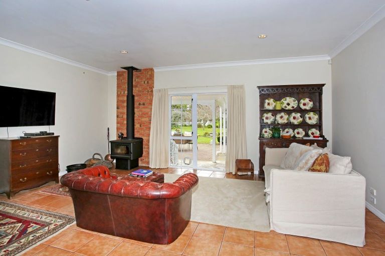 Photo of property in 9 Helland Drive, Bombay, Drury, 2579