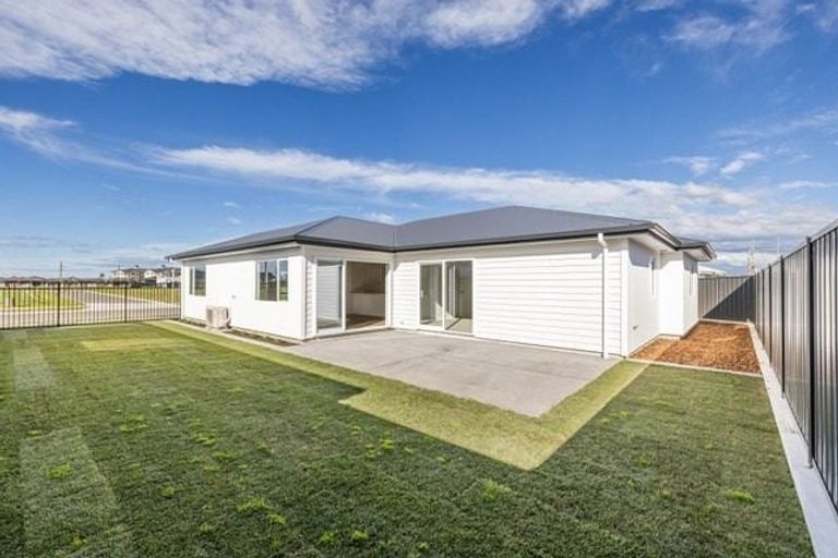 Photo of property in 57 Wai Whatu Street, Meeanee, Napier, 4110