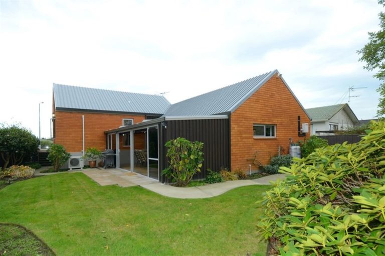 Photo of property in 219 Maidstone Road, Avonhead, Christchurch, 8042