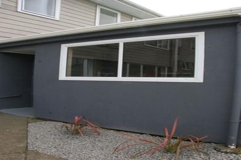 Photo of property in 25a-d Tireti Road, Titahi Bay, Porirua, 5022