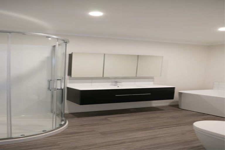 Photo of property in 50 Pateke Drive, Kenepuru, Porirua, 5022